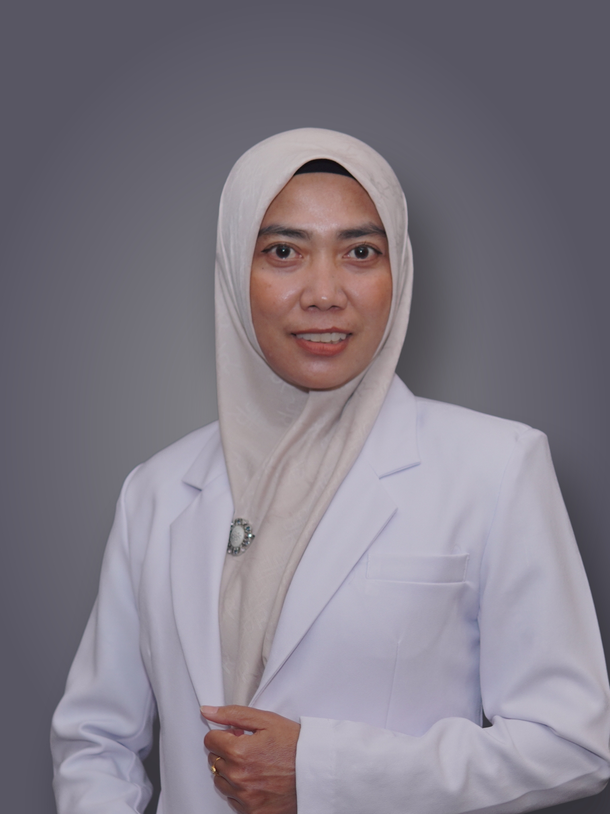 drg. Leni Ruslaini